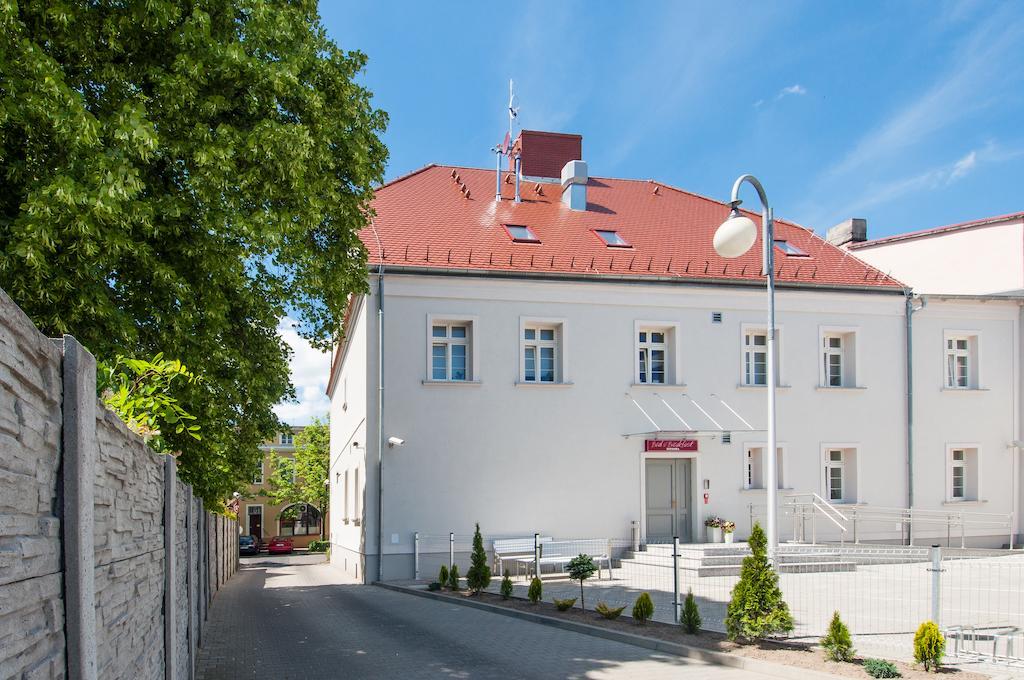 B&B Wieniawa Parking I Sniadanie W Cenie! Breakfast And Parking Included! Leszno  Eksteriør bilde